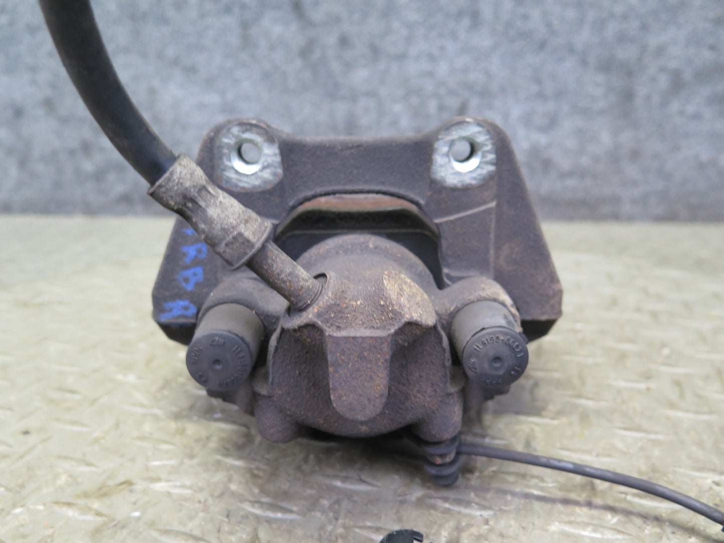 01-06 BMW E46 330i 330Ci RWD Set of 2 Rear Left & Right Brake Caliper 77K OEM