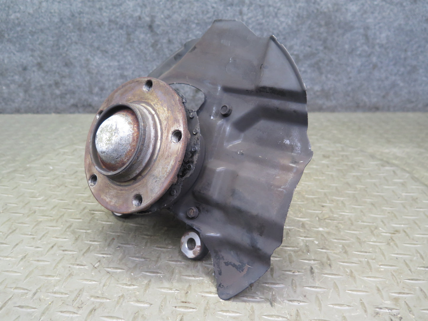 01-06 BMW E46 330ci RWD Front Right Spindle Knuckle Wheel Hub Bearing 77K OEM