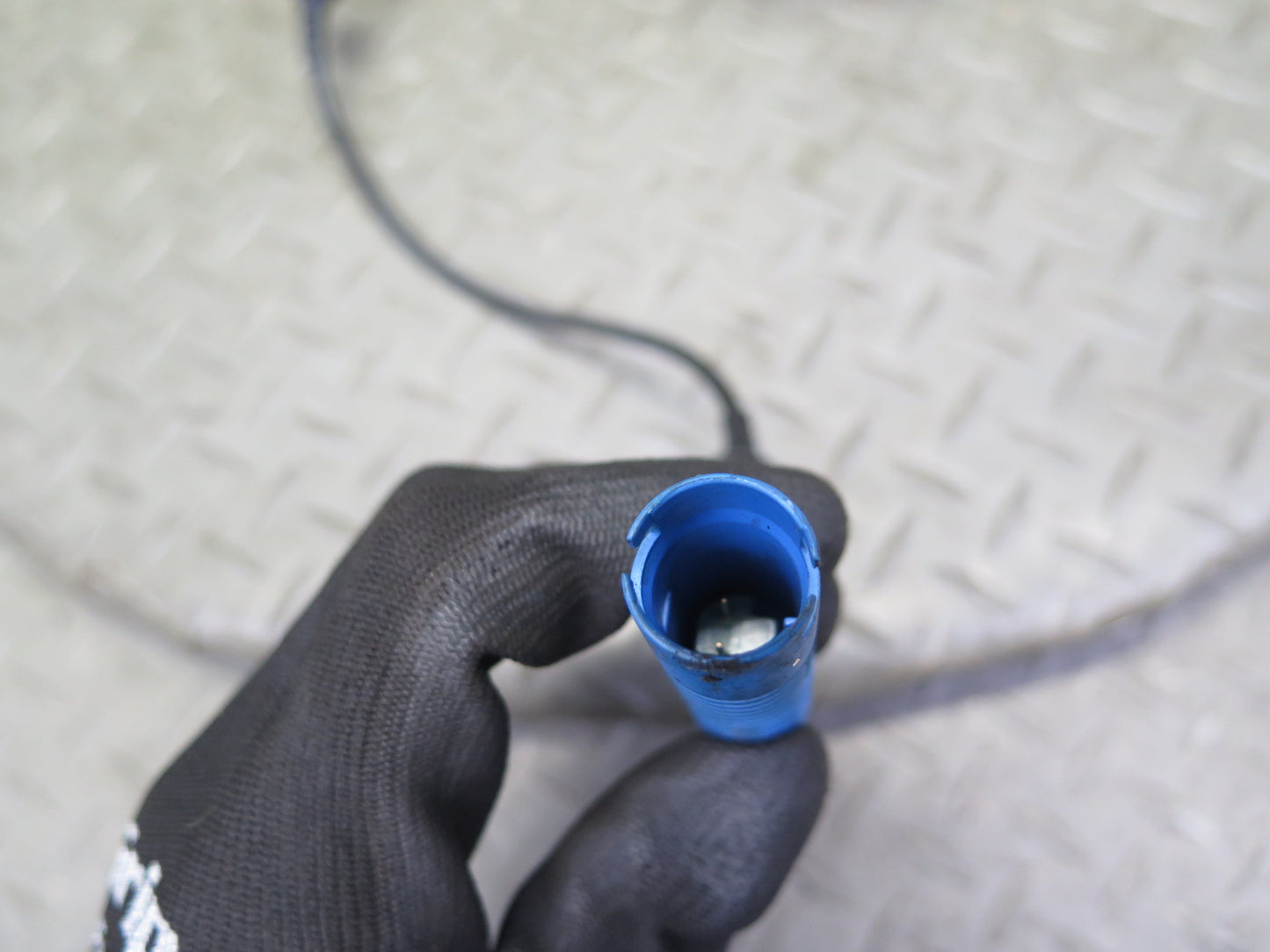 01-06 BMW E46 330ci RWD Front Right Spindle Knuckle Wheel Hub Bearing 77K OEM