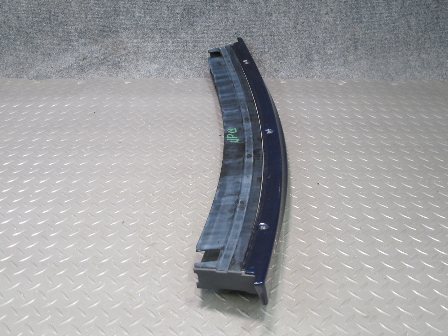 1997-2002 Porsche Boxster 986 Rear Trunk Spoiler Wing Trim Bracket