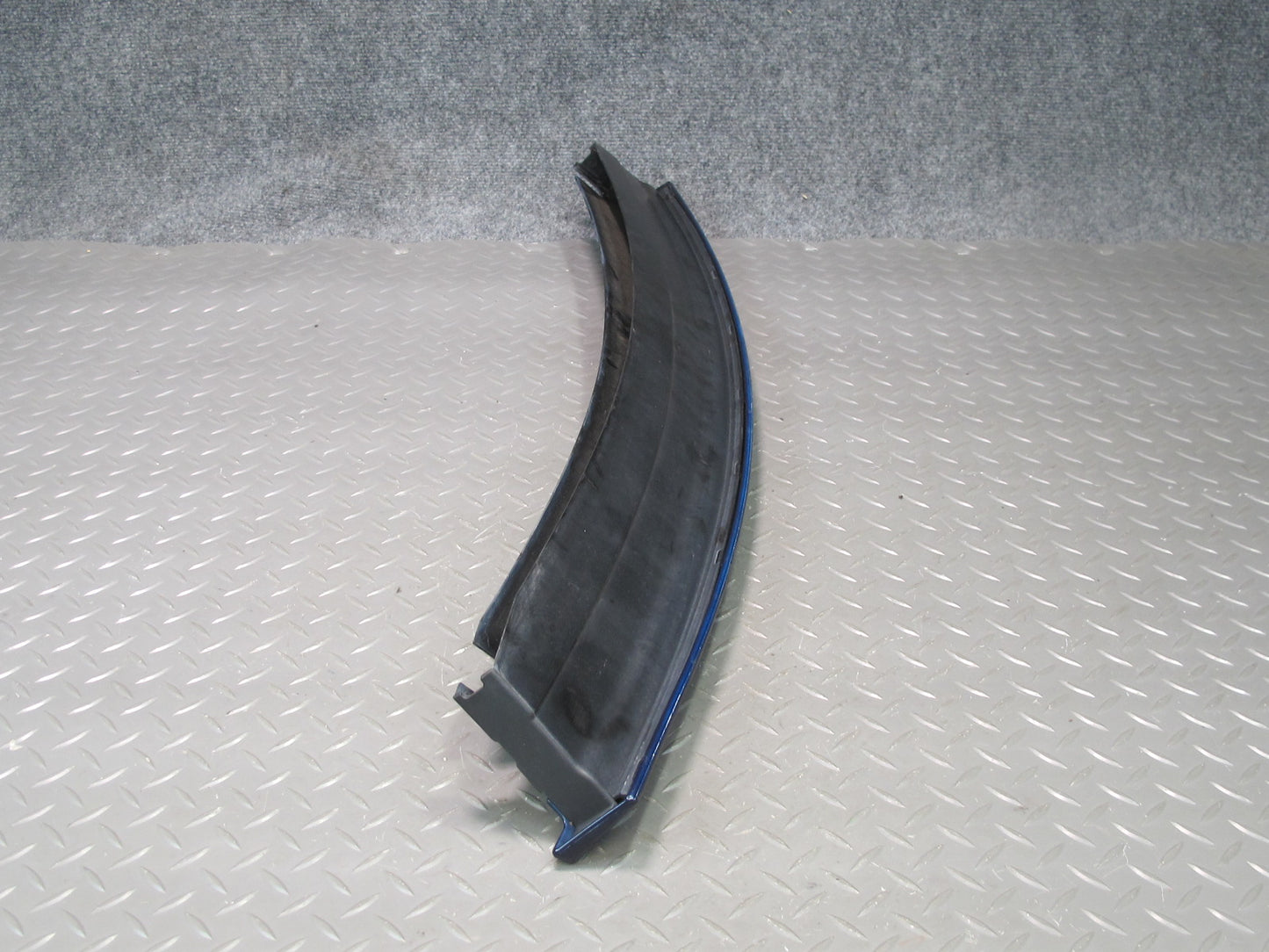 1997-2002 Porsche Boxster 986 Rear Trunk Spoiler Wing Trim Bracket
