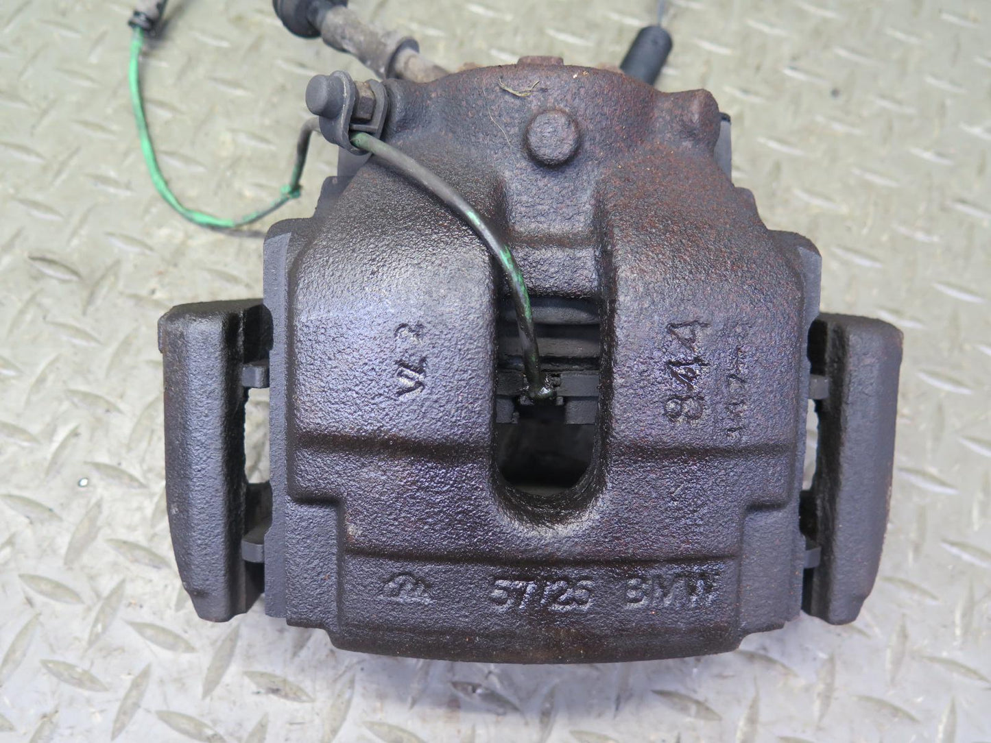 01-06 BMW E46 330i 330Ci RWD Set of 2 Front Left & Right Brake Caliper 77K OEM
