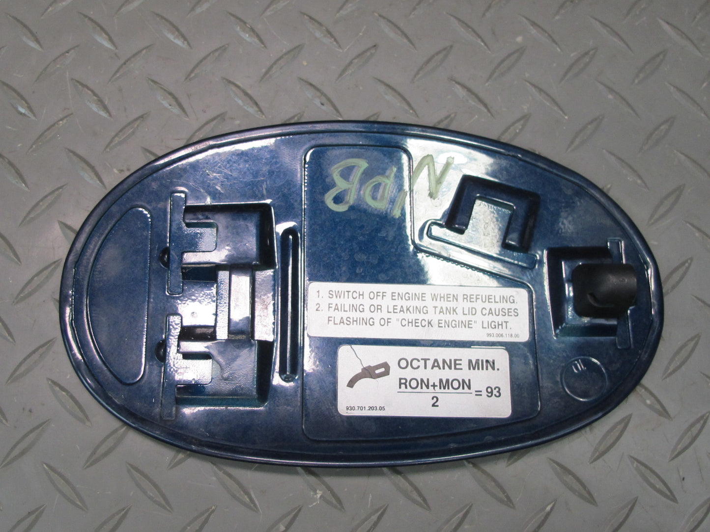 1997-2004 Porsche Boxster 986 Fuel Tank Filler Door Lid Cover