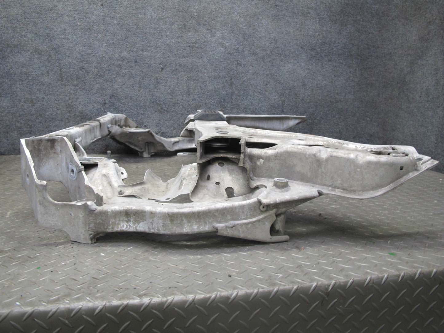 08-13 BMW E88 135i Convertible Front Suspension Subframe Crossmember OEM