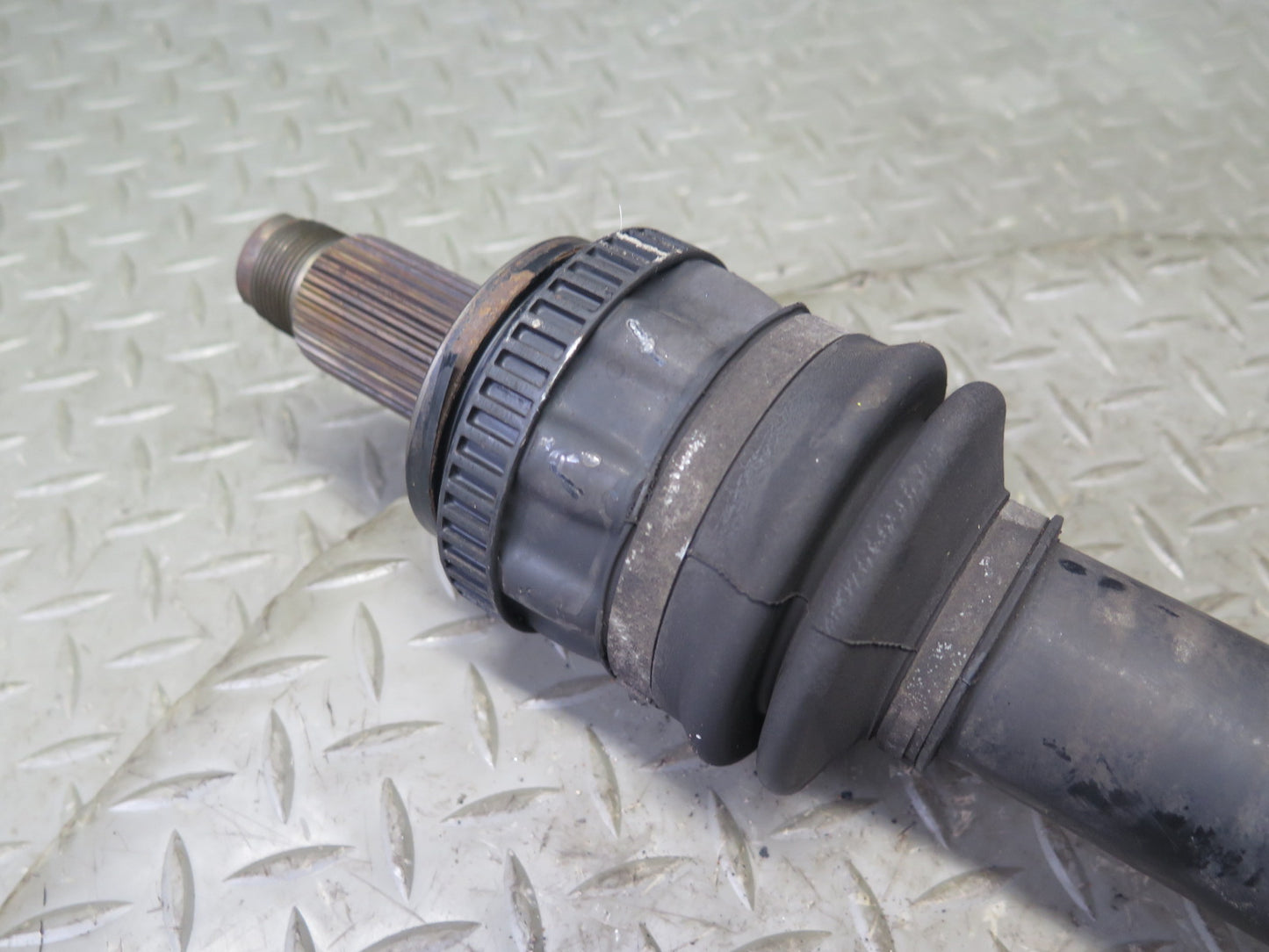 01-06 BMW E46 330CI M54 RWD M/T Rear Right Suspension Axle Shaft 1229790 77K OEM