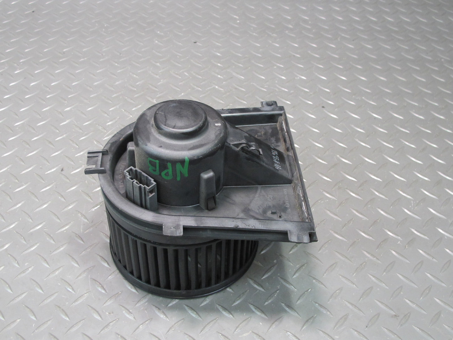 1997-2004 Porsche Boxster 986 A/C Heater Blower Motor Fan w Resistor