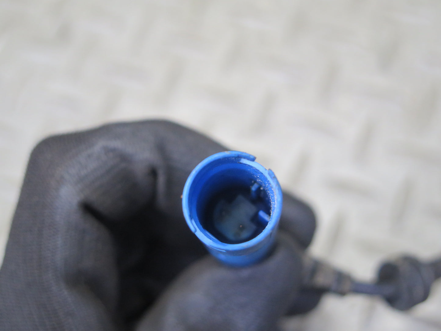 01-06 BMW E46 330ci RWD Front Left Spindle Knuckle Wheel Hub Bearing 77K OEM