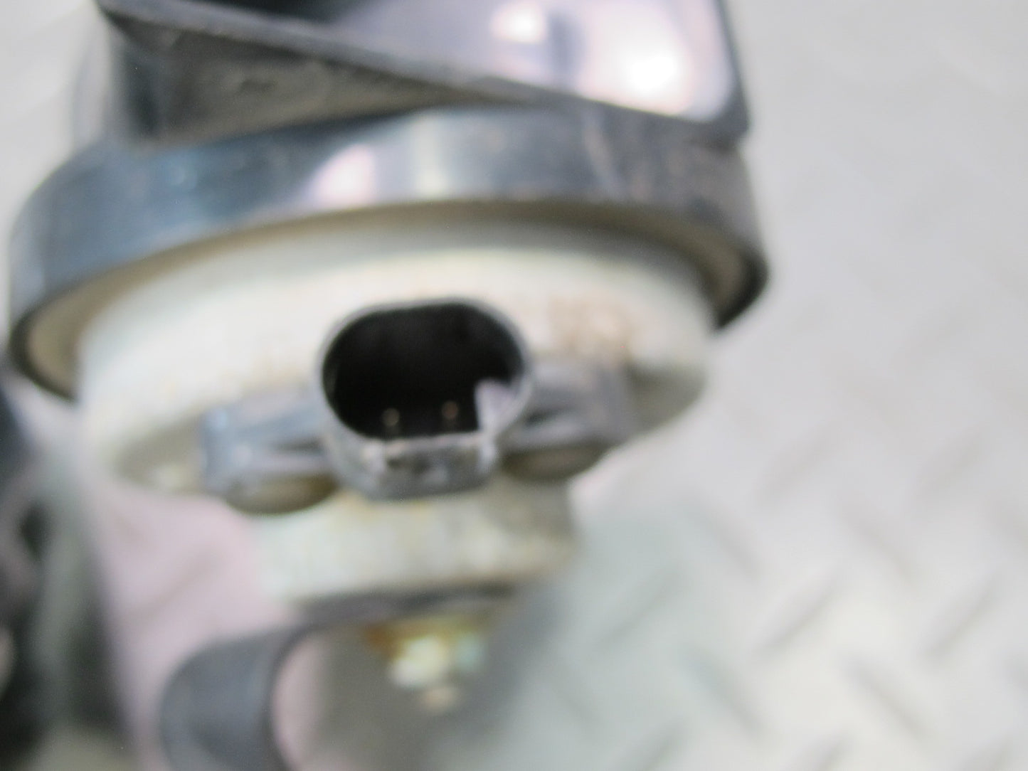 1997-2004 Porsche Boxster 986 High & Low Tone Note Pitch Horn Signal Set of 2