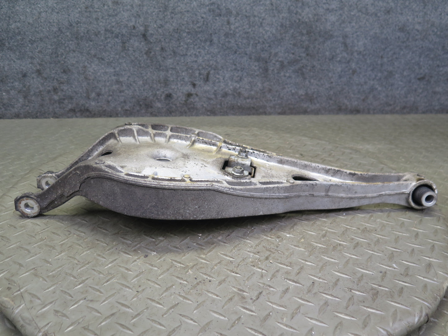 01-06 BMW E46 330ci RWD Set of 2 Rear Right Upper & Lower Control Arm 77K OEM