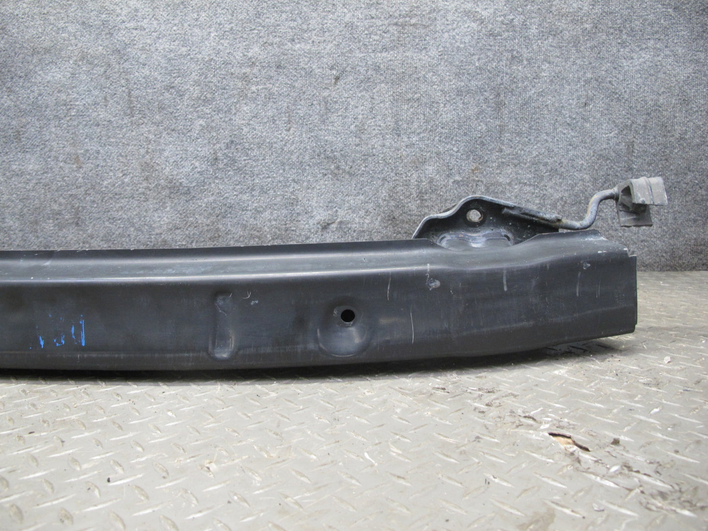 08-13 BMW E82 E88 135i Rear Bumper Reinforcement Impact Bar 7192417 OEM