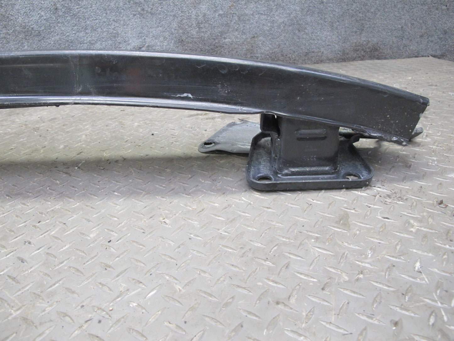 08-13 BMW E82 E88 135i Rear Bumper Reinforcement Impact Bar 7192417 OEM