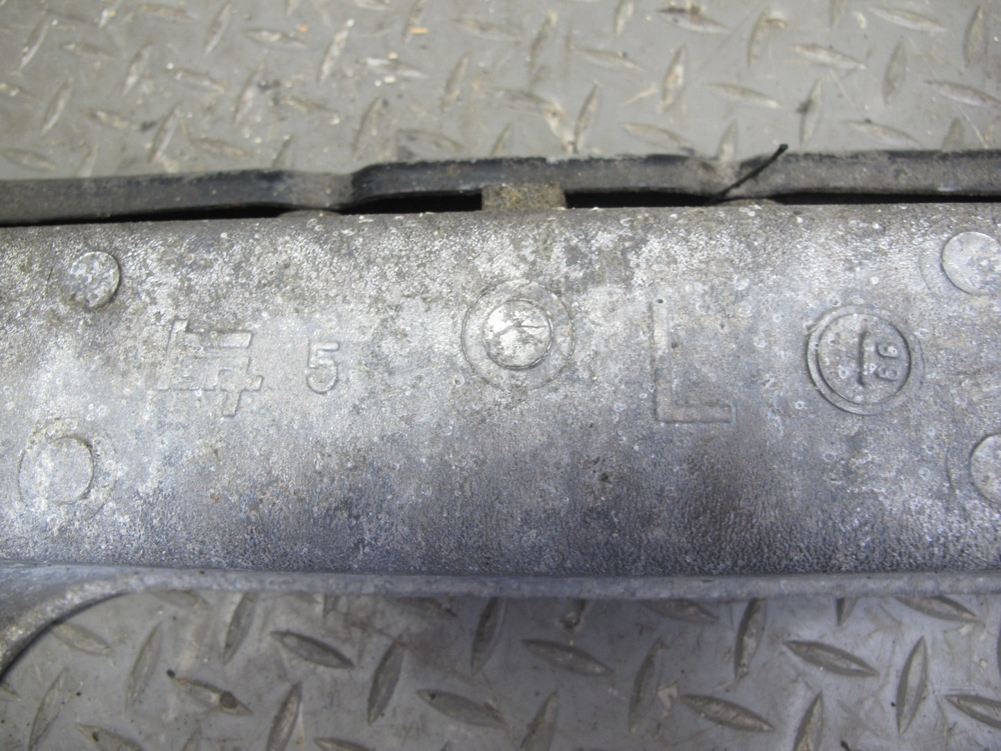 95-00 Lexus UCF20L LS400 Front Suspension Crossmember Sub Frame Subframe OEM