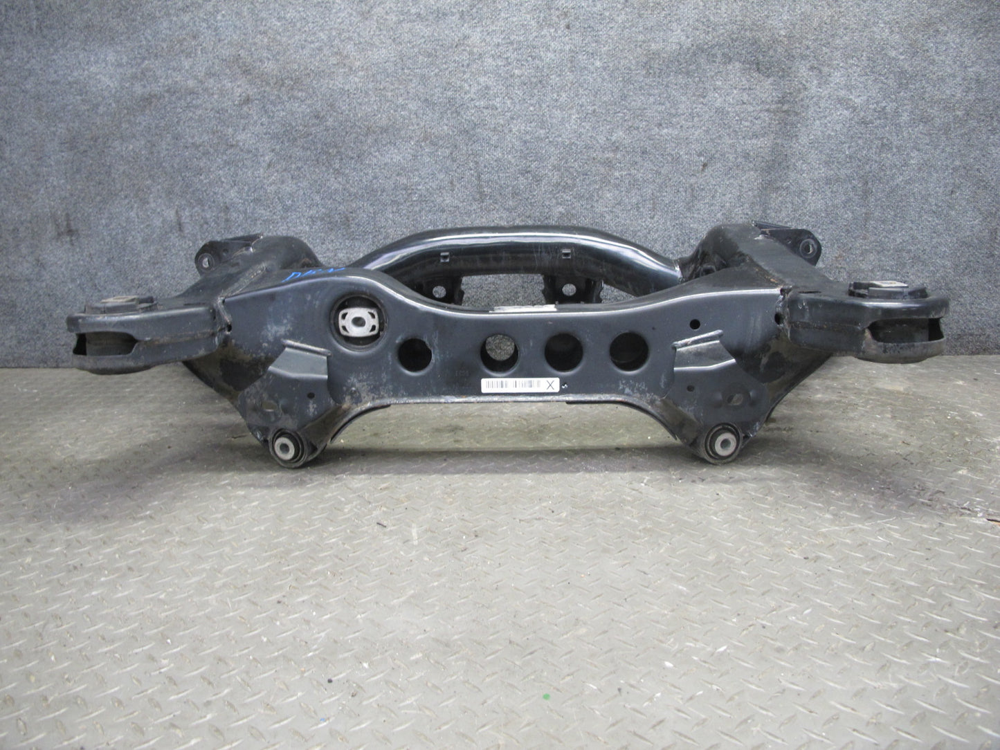 08-13 BMW E82 E88 135i Rear Suspension Subframe Sub Frame Crossmember OEM