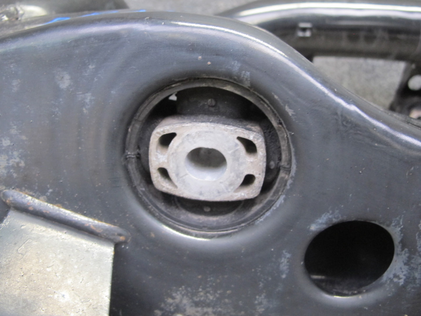 08-13 BMW E82 E88 135i Rear Suspension Subframe Sub Frame Crossmember OEM