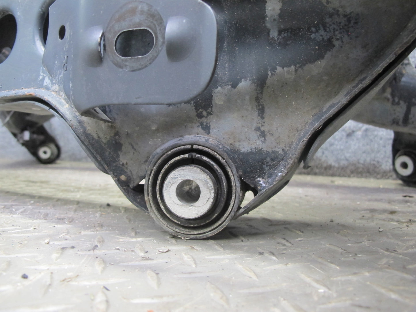 08-13 BMW E82 E88 135i Rear Suspension Subframe Sub Frame Crossmember OEM