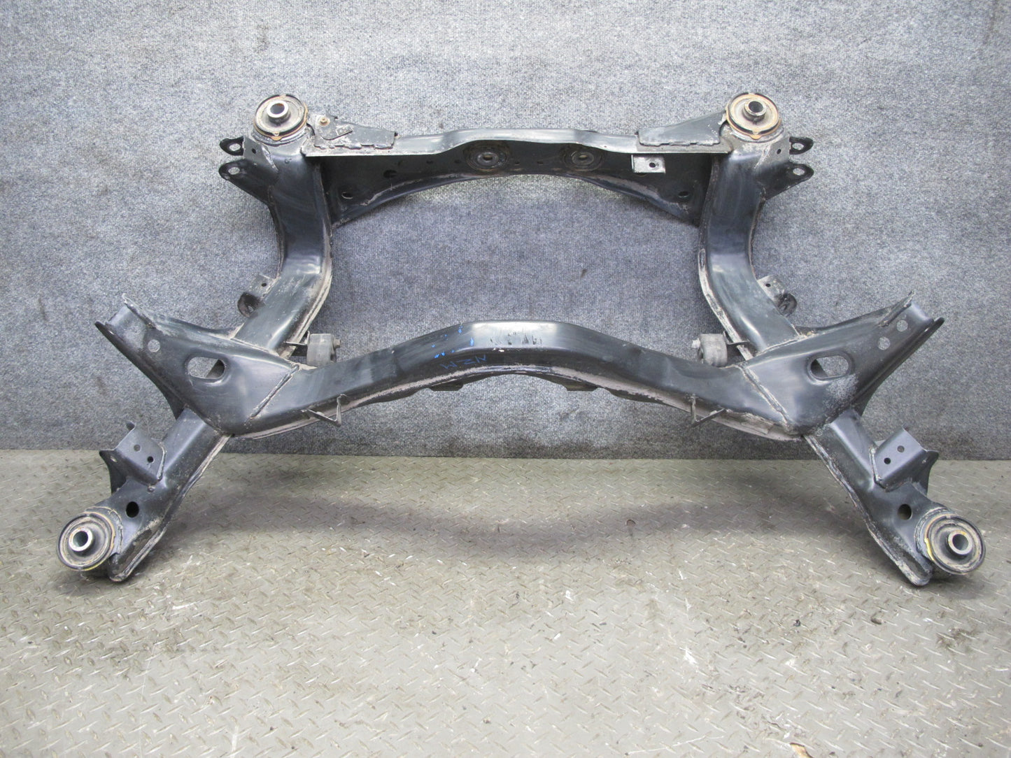 90-93 Nissan Z32 300ZX Turbo AT Rear Suspension Subframe Crossmember Carrier OEM