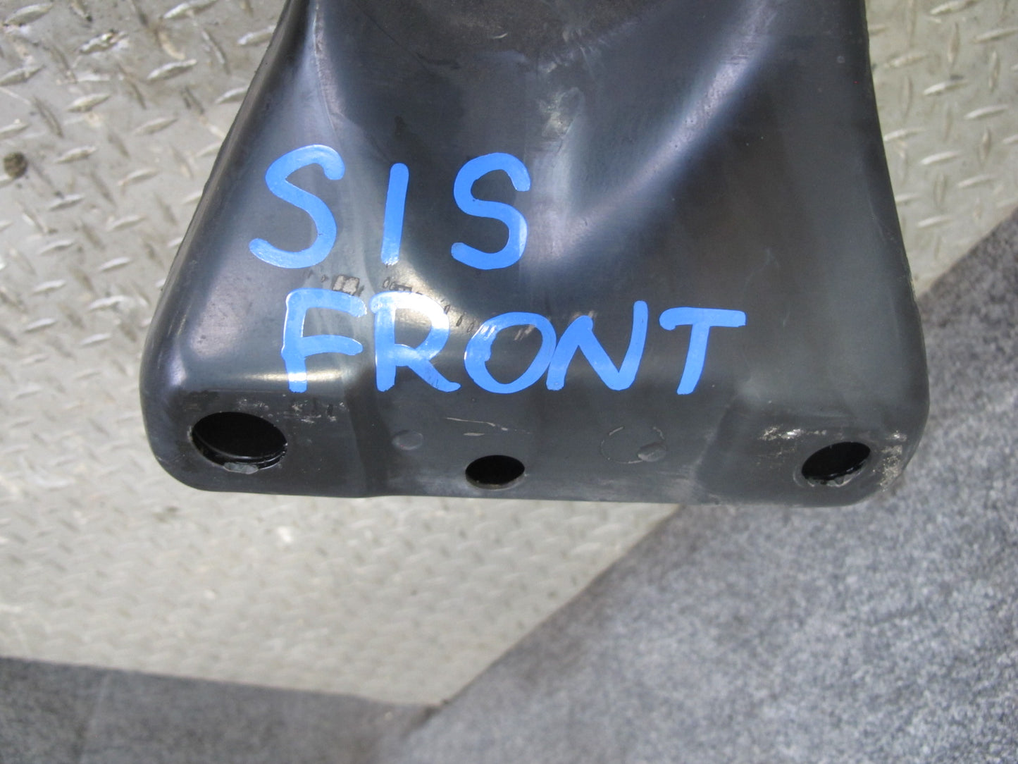 01-05 Lexus JCE10L IS300 Front Suspension Crossmember Sub Frame Subframe OEM