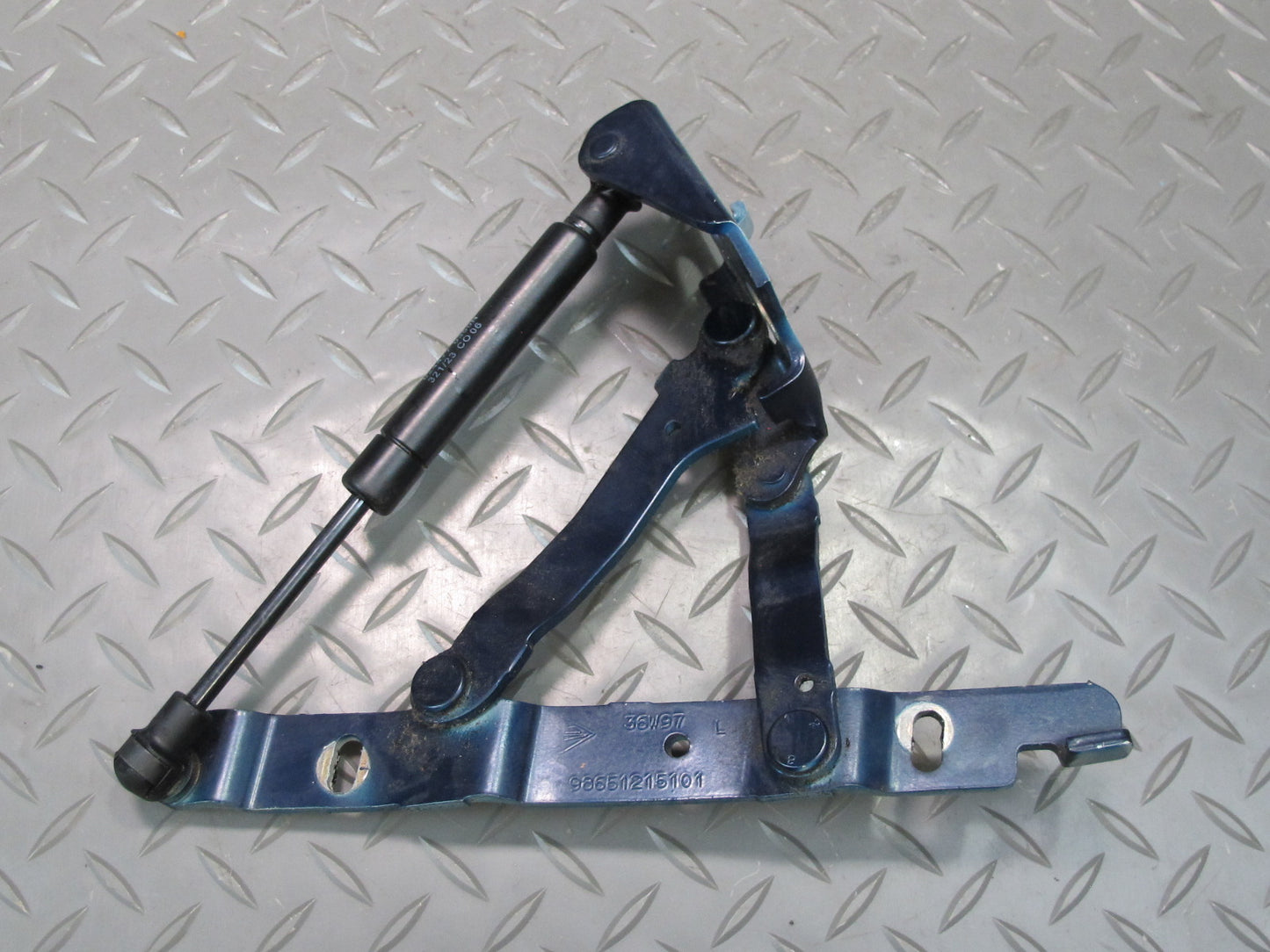 1997-2004 Porsche Boxster 986 Rear Trunk Lid Hinge Bracket w Support Set of 2