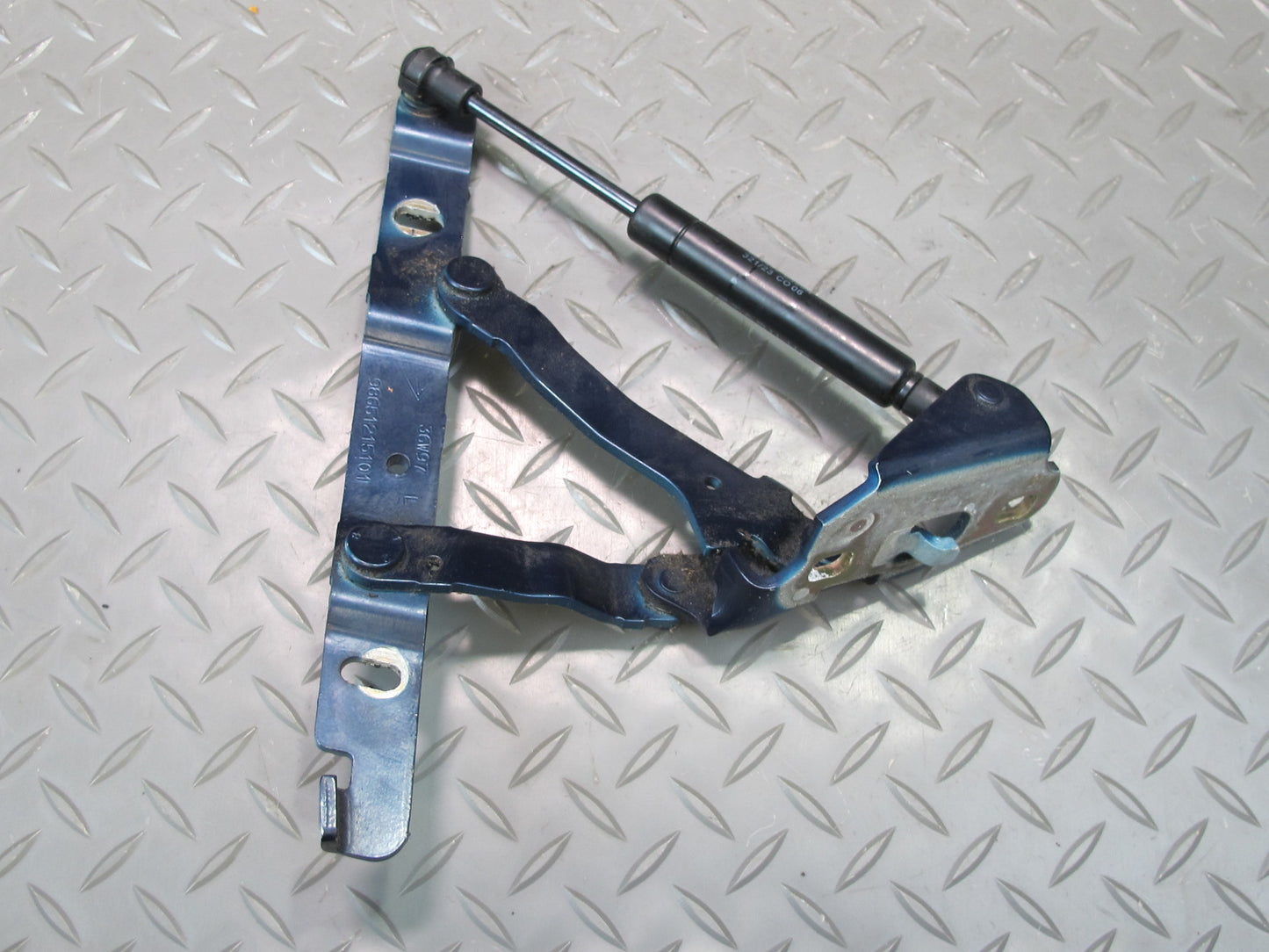 1997-2004 Porsche Boxster 986 Rear Trunk Lid Hinge Bracket w Support Set of 2