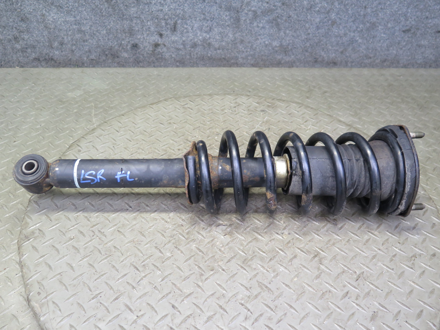 98-00 Lexus UCF20L LS400 RWD Set of 2 Front Strut Shock Absorber 102K Miles OEM