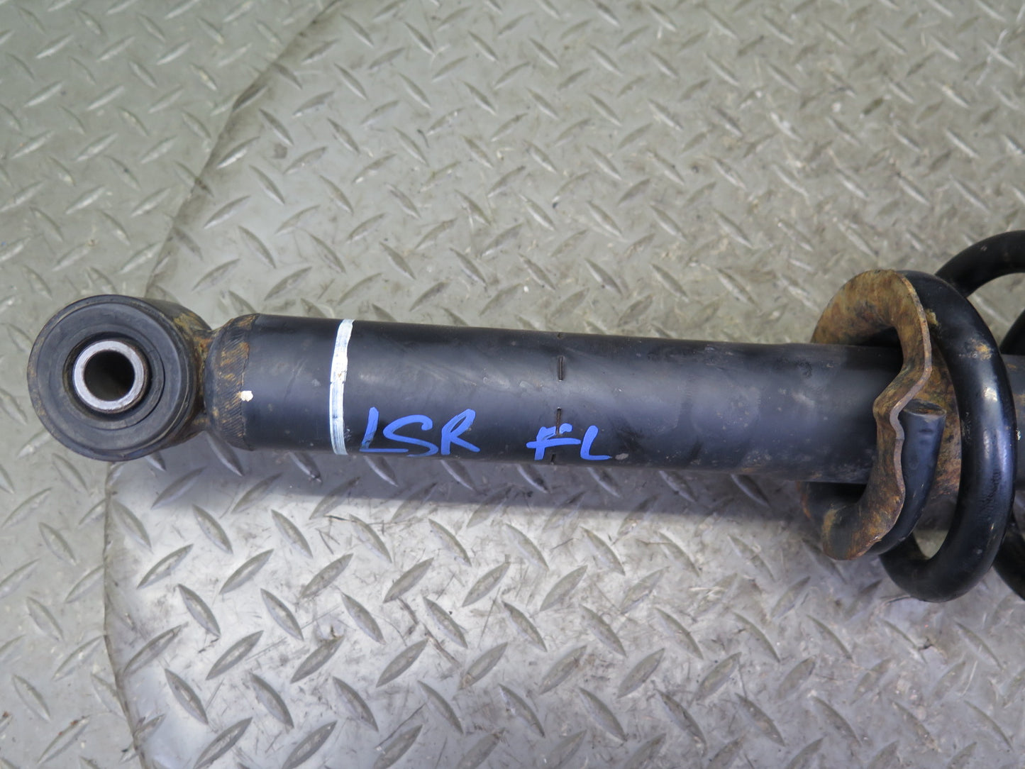 98-00 Lexus UCF20L LS400 RWD Set of 2 Front Strut Shock Absorber 102K Miles OEM