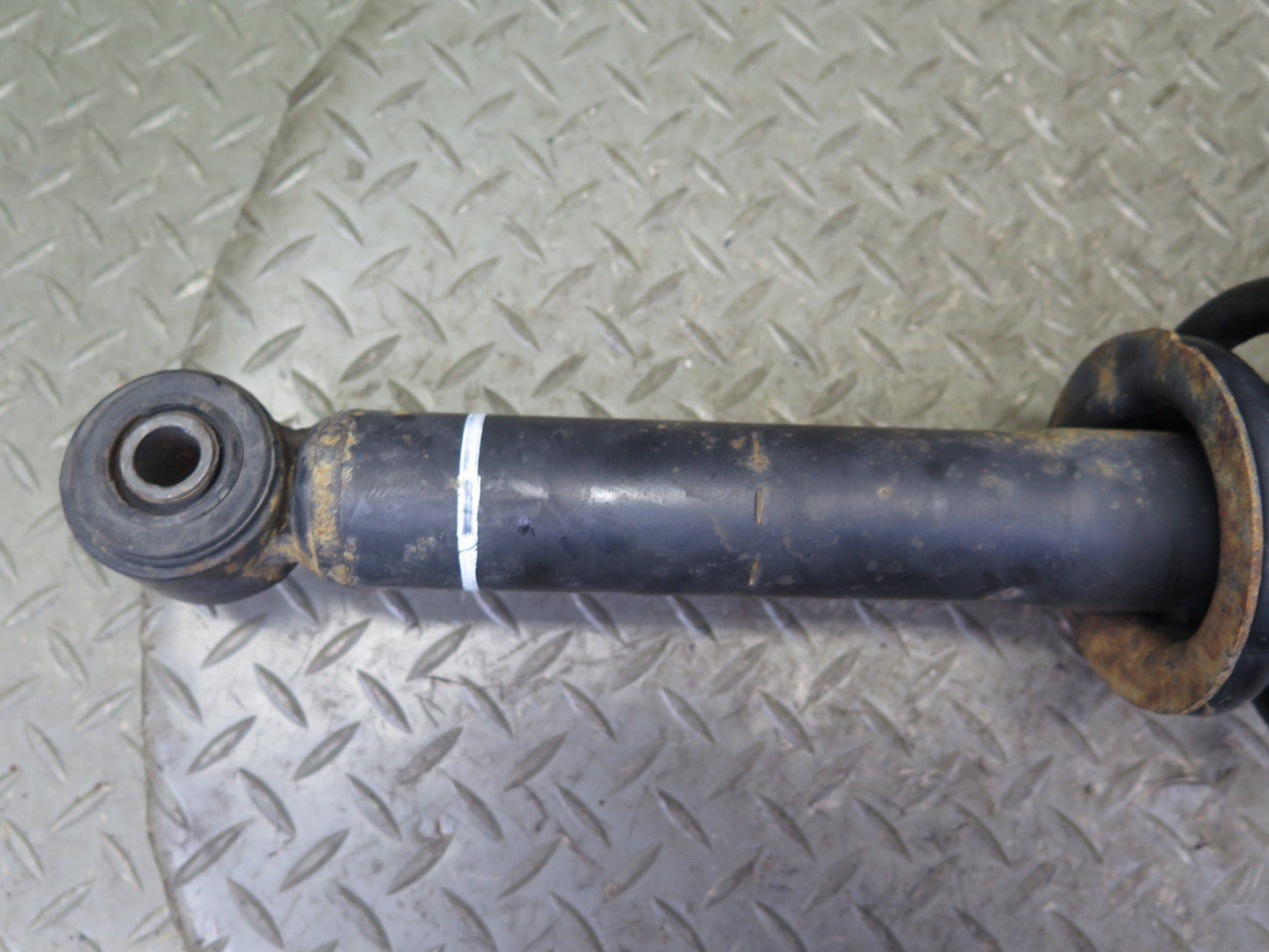 98-00 Lexus UCF20L LS400 RWD Set of 2 Front Strut Shock Absorber 102K Miles OEM