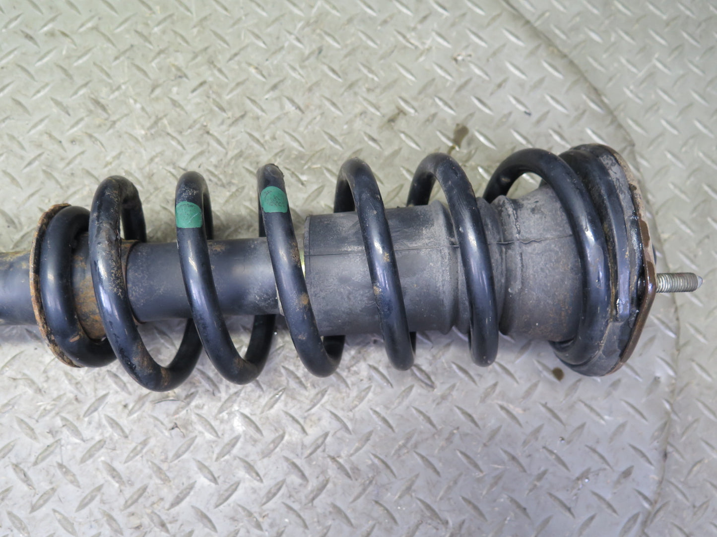 98-00 Lexus UCF20L LS400 RWD Set of 2 Front Strut Shock Absorber 102K Miles OEM