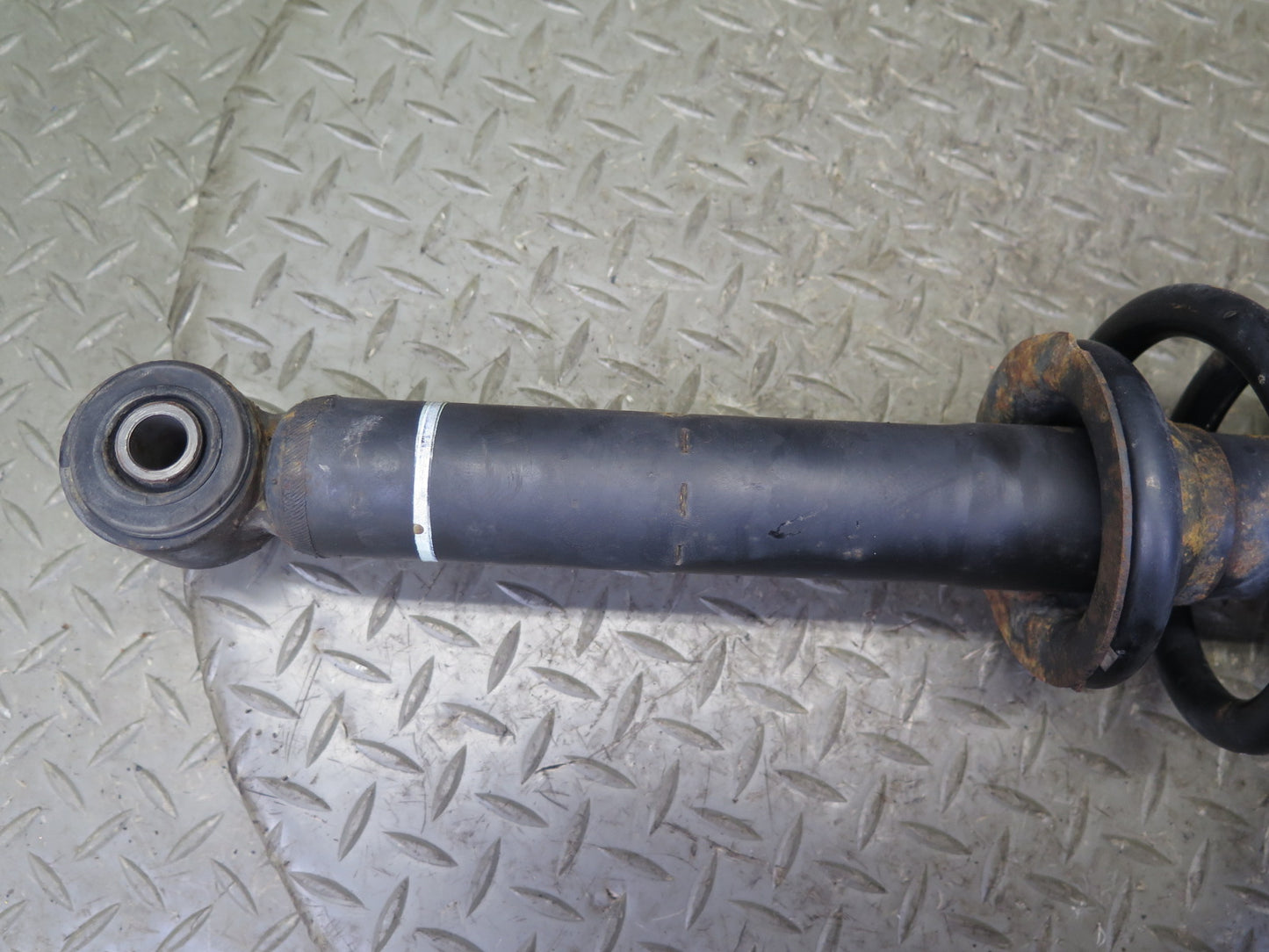 98-00 Lexus UCF20L LS400 RWD Set of 2 Front Strut Shock Absorber 102K Miles OEM