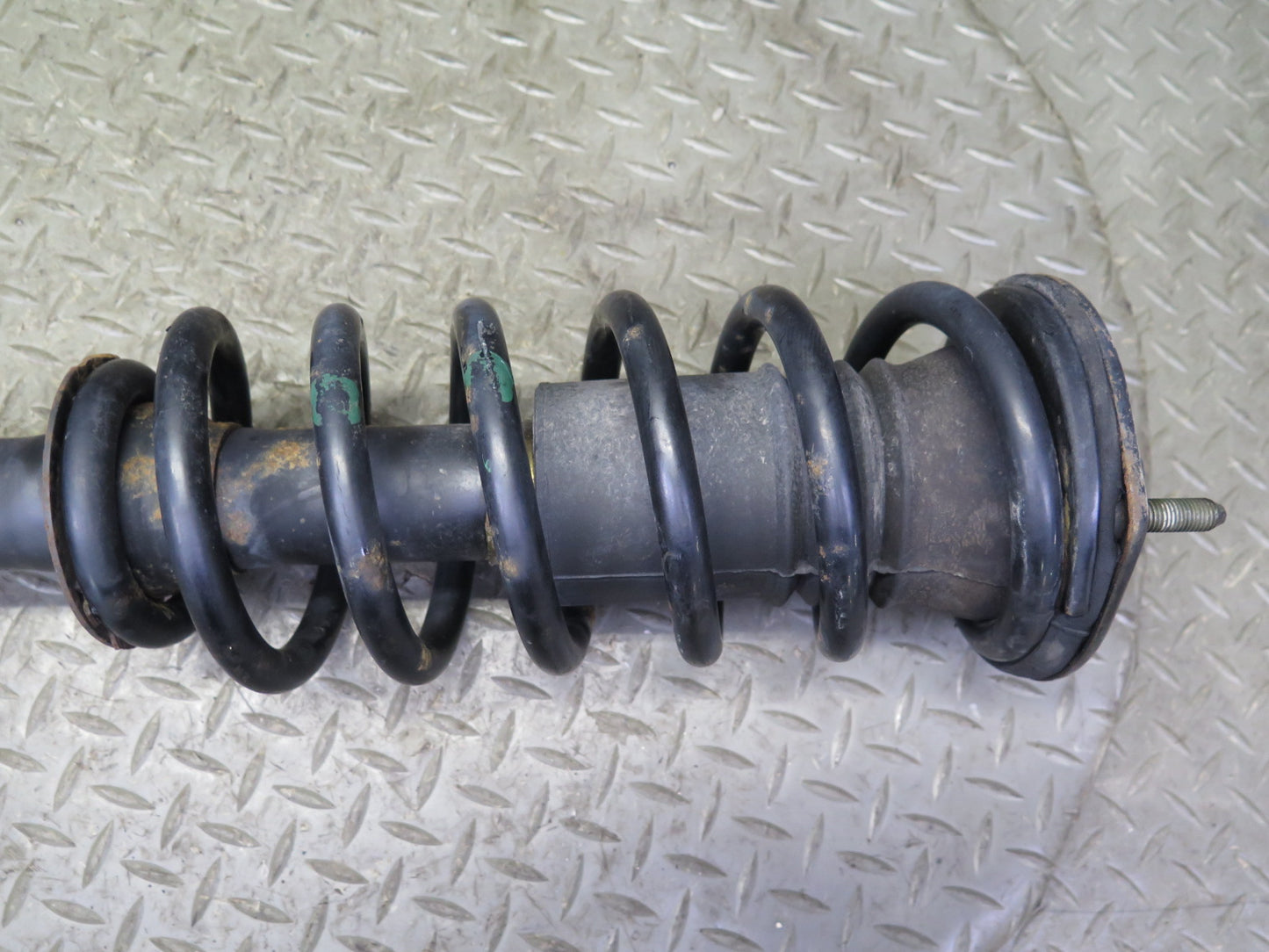 98-00 Lexus UCF20L LS400 RWD Set of 2 Front Strut Shock Absorber 102K Miles OEM