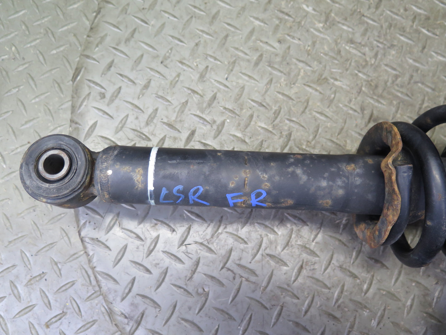 98-00 Lexus UCF20L LS400 RWD Set of 2 Front Strut Shock Absorber 102K Miles OEM