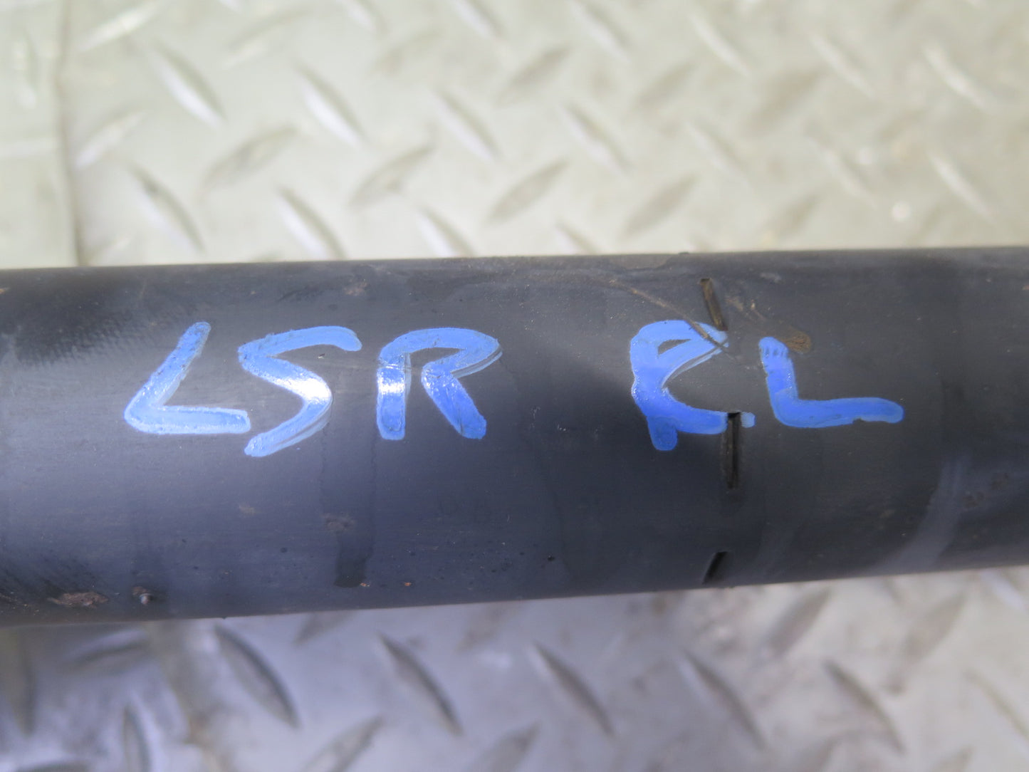 98-00 Lexus UCF20L LS400 RWD Set of 2 Rear Strut Shock Absorber 102K Miles OEM