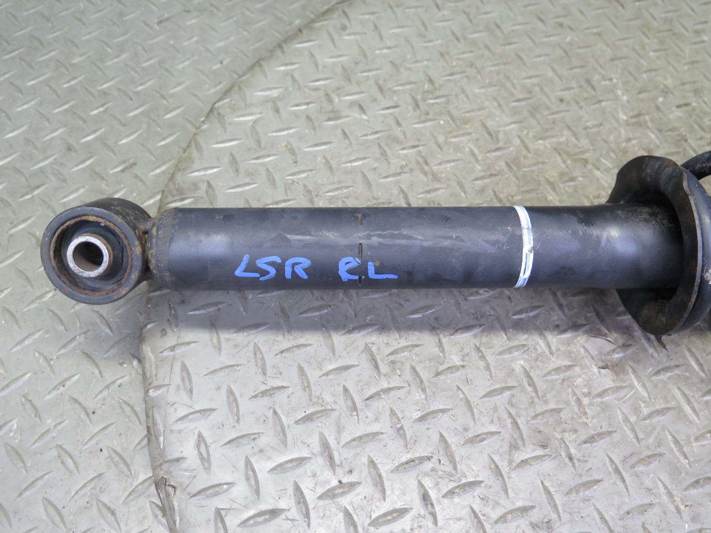 98-00 Lexus UCF20L LS400 RWD Set of 2 Rear Strut Shock Absorber 102K Miles OEM