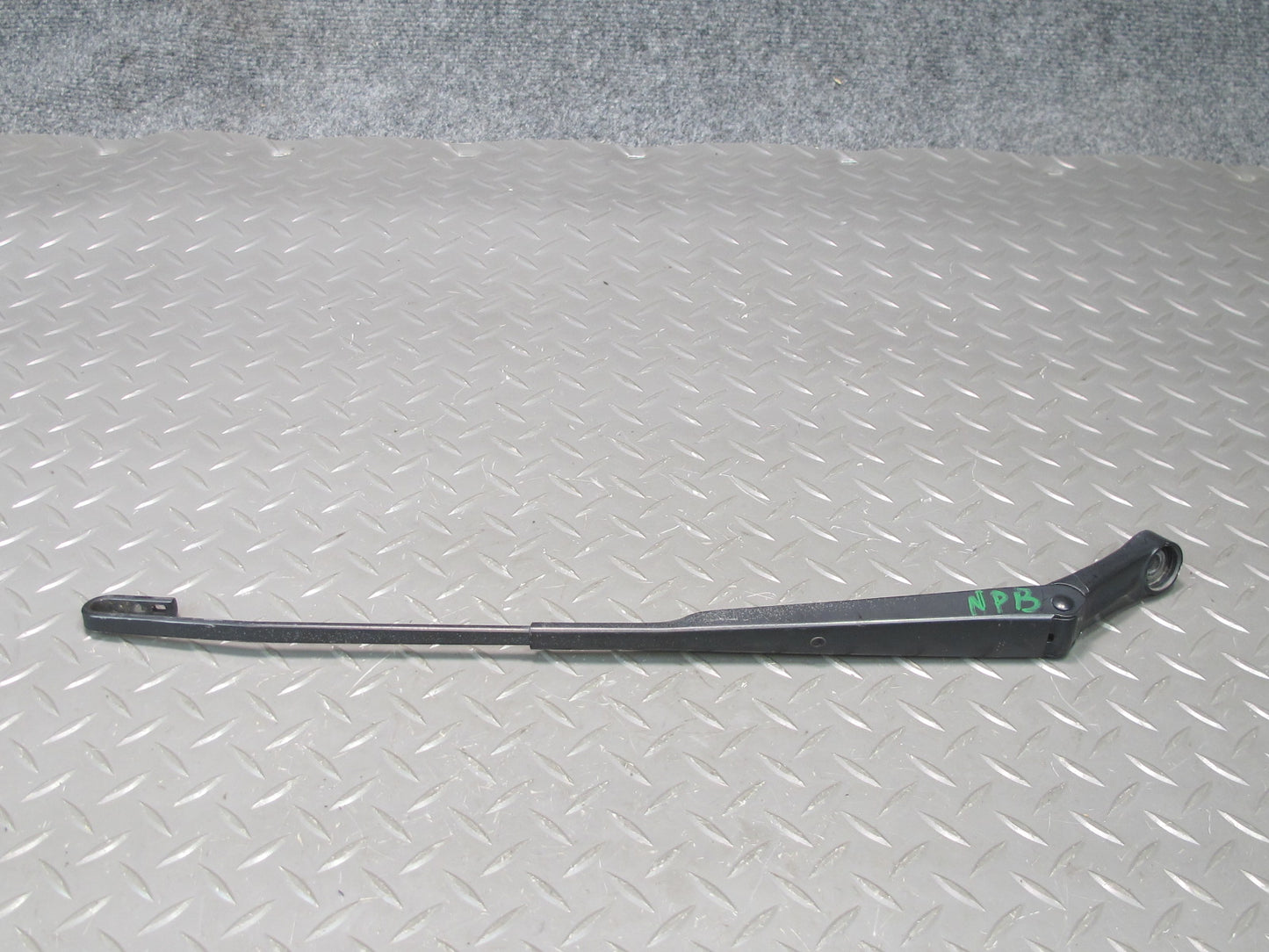 1997-2004 Porsche Boxster 986 Front Left & Right Windshield Wiper Arm Set