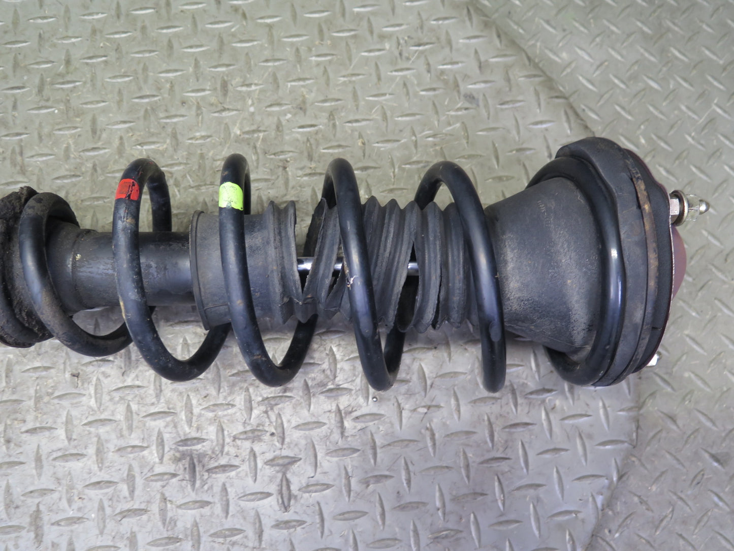 98-00 Lexus UCF20L LS400 RWD Set of 2 Rear Strut Shock Absorber 102K Miles OEM