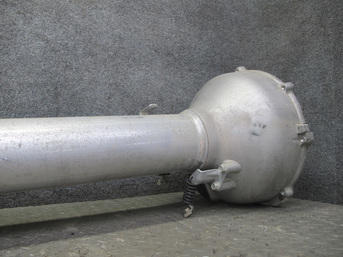 97-04 Chevrolet Corvette C5 5.7L LS1 A/T Drive Shaft Torque Tube 12564456 OEM