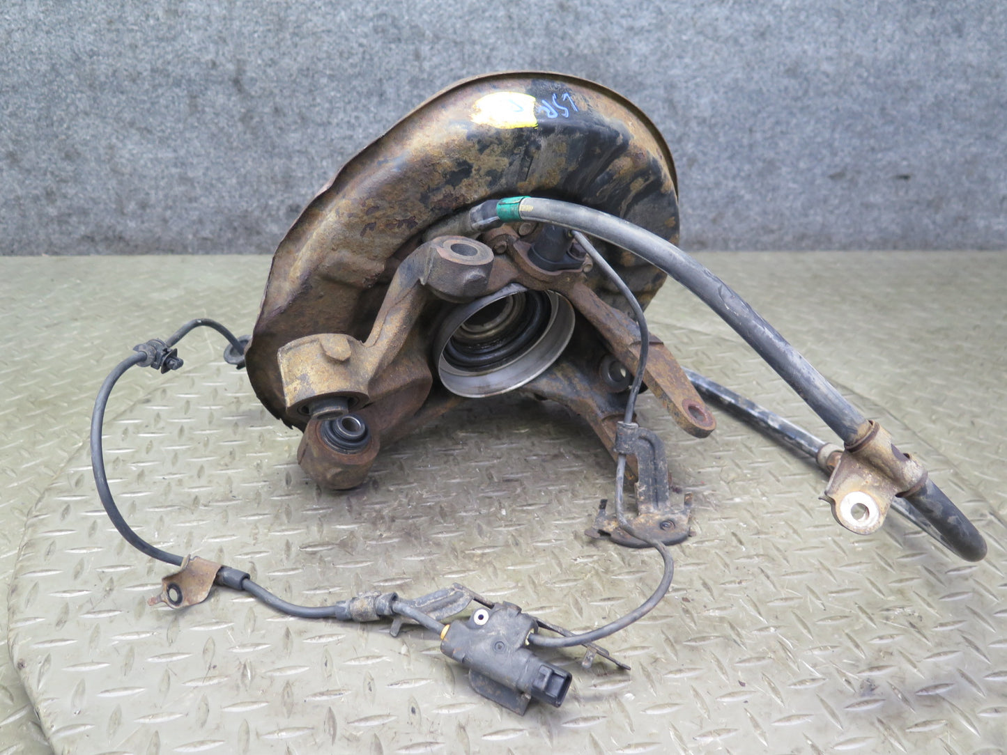 98-00 Lexus UCF20L LS400 Rear Right Spindle Knuckle Wheel Hub Bearing 102K OEM