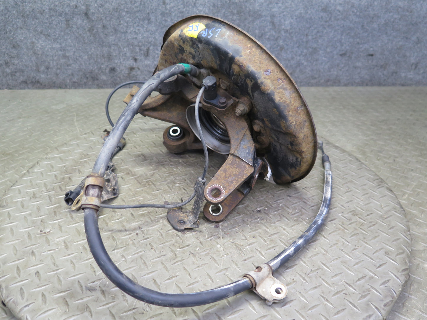 98-00 Lexus UCF20L LS400 Rear Right Spindle Knuckle Wheel Hub Bearing 102K OEM