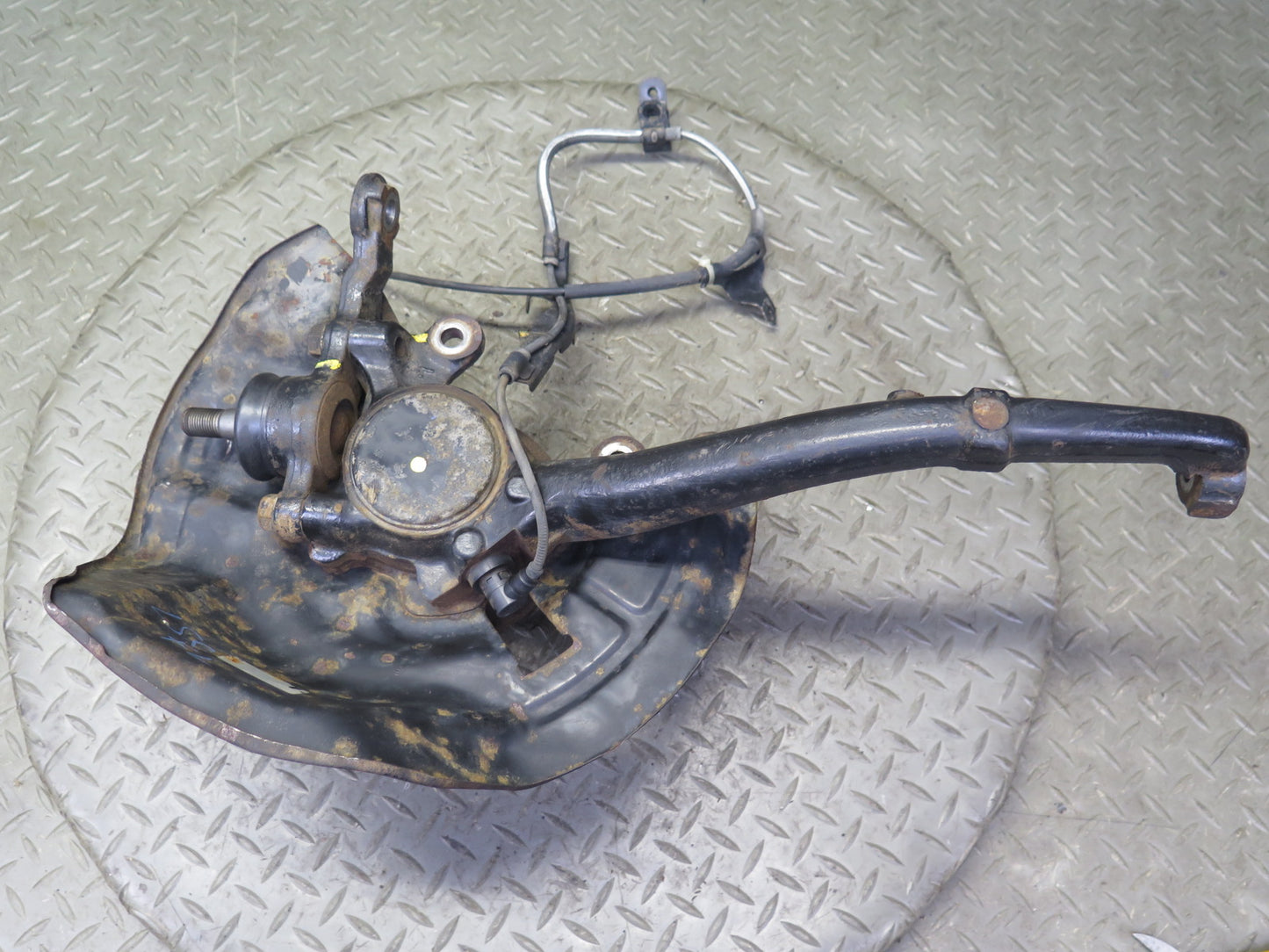 98-00 Lexus UCF20L LS400 Front Left Spindle Knuckle Wheel Hub Bearing 102K OEM