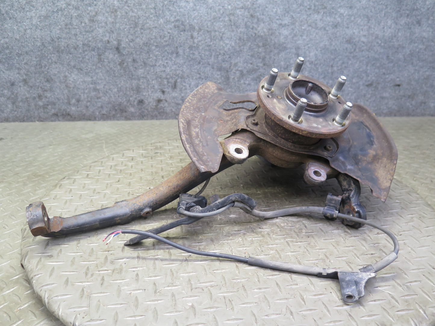 98-00 Lexus UCF20L LS400 Front Right Spindle Knuckle Wheel Hub Bearing 102K OEM