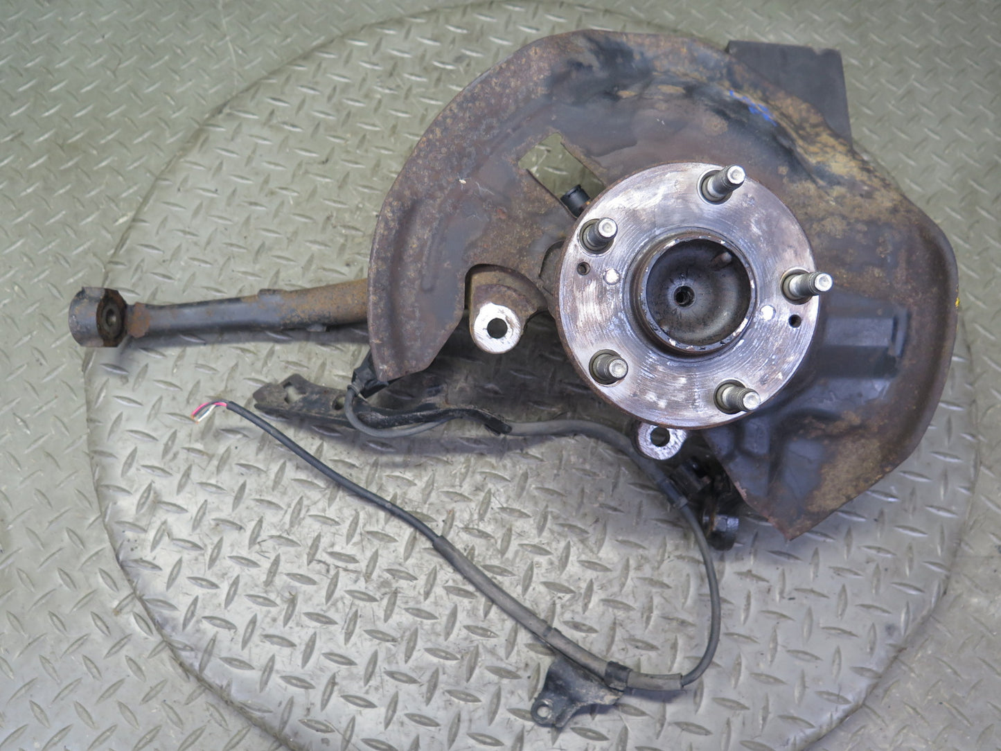 98-00 Lexus UCF20L LS400 Front Right Spindle Knuckle Wheel Hub Bearing 102K OEM