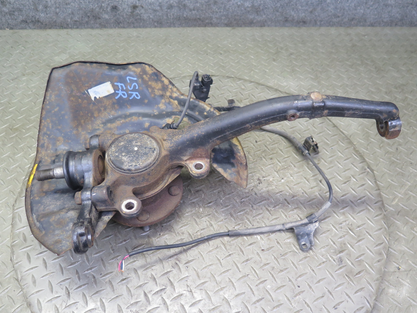 98-00 Lexus UCF20L LS400 Front Right Spindle Knuckle Wheel Hub Bearing 102K OEM