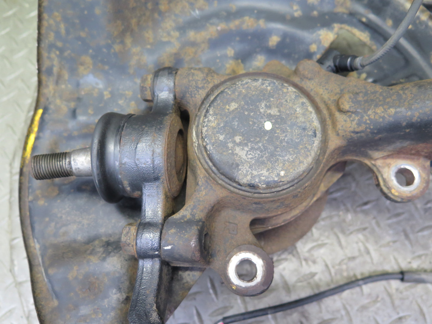 98-00 Lexus UCF20L LS400 Front Right Spindle Knuckle Wheel Hub Bearing 102K OEM