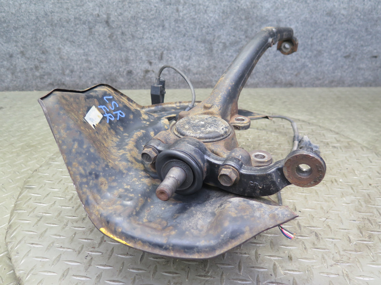 98-00 Lexus UCF20L LS400 Front Right Spindle Knuckle Wheel Hub Bearing 102K OEM