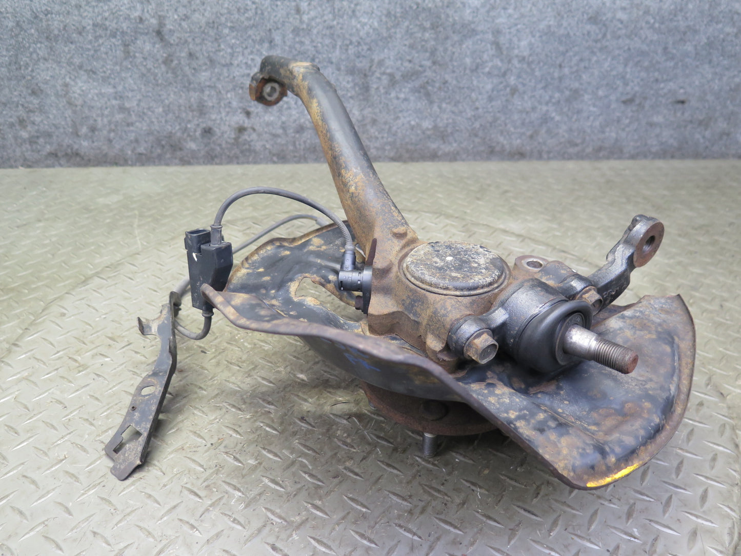 98-00 Lexus UCF20L LS400 Front Right Spindle Knuckle Wheel Hub Bearing 102K OEM