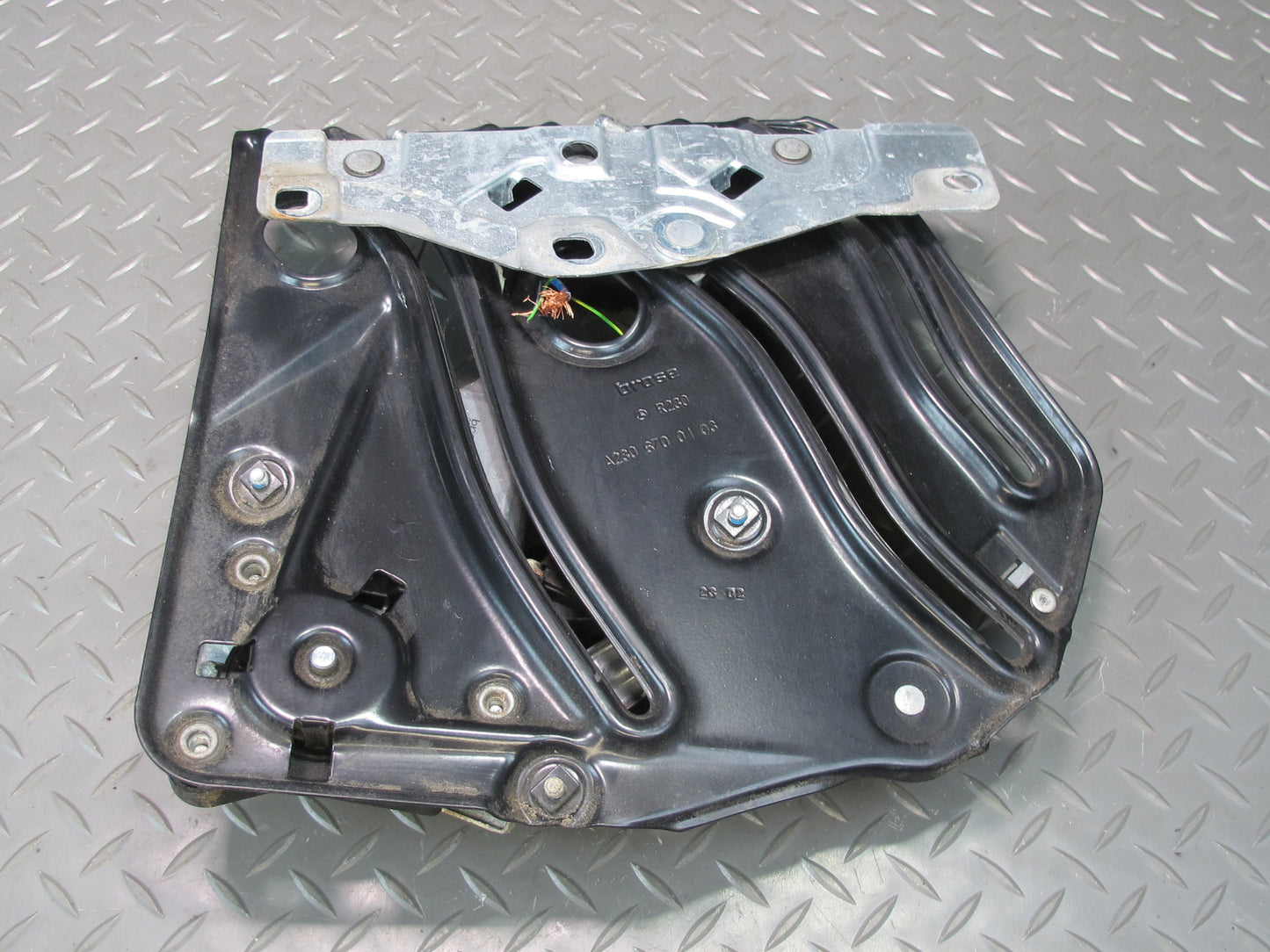 03-12 Mercedes R230 Sl-class Rear Left Window Regulator w Motor 2306700103 OEM