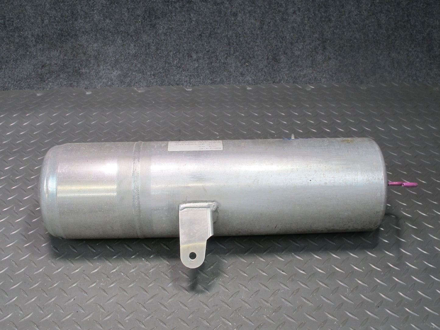 17-21 Porsche Panamera 971 Air Suspension Pressure Accumulator Reservoir Tank