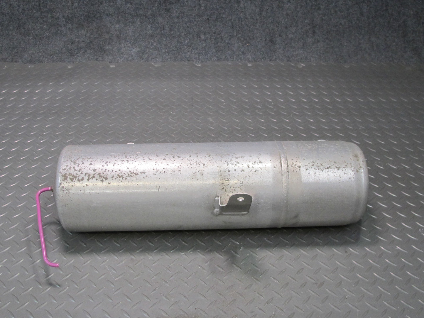 17-21 Porsche Panamera 971 Air Suspension Pressure Accumulator Reservoir Tank