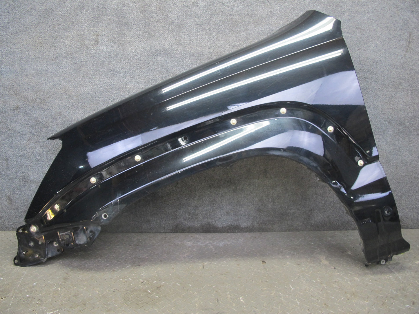 2003-2009 Lexus UZJ120L GX470 Front Left Side Fender Shell Cover Panel Black