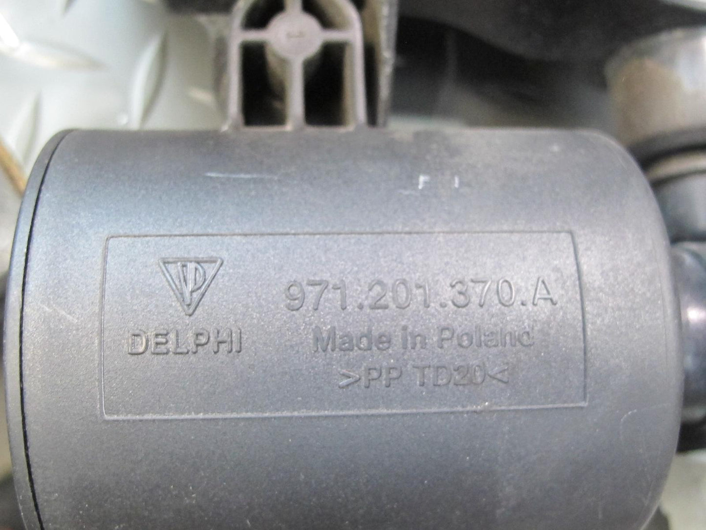 17-23 Porsche Panamera 971 Fuel Evap Vapor Charcoal Canister 971201805B