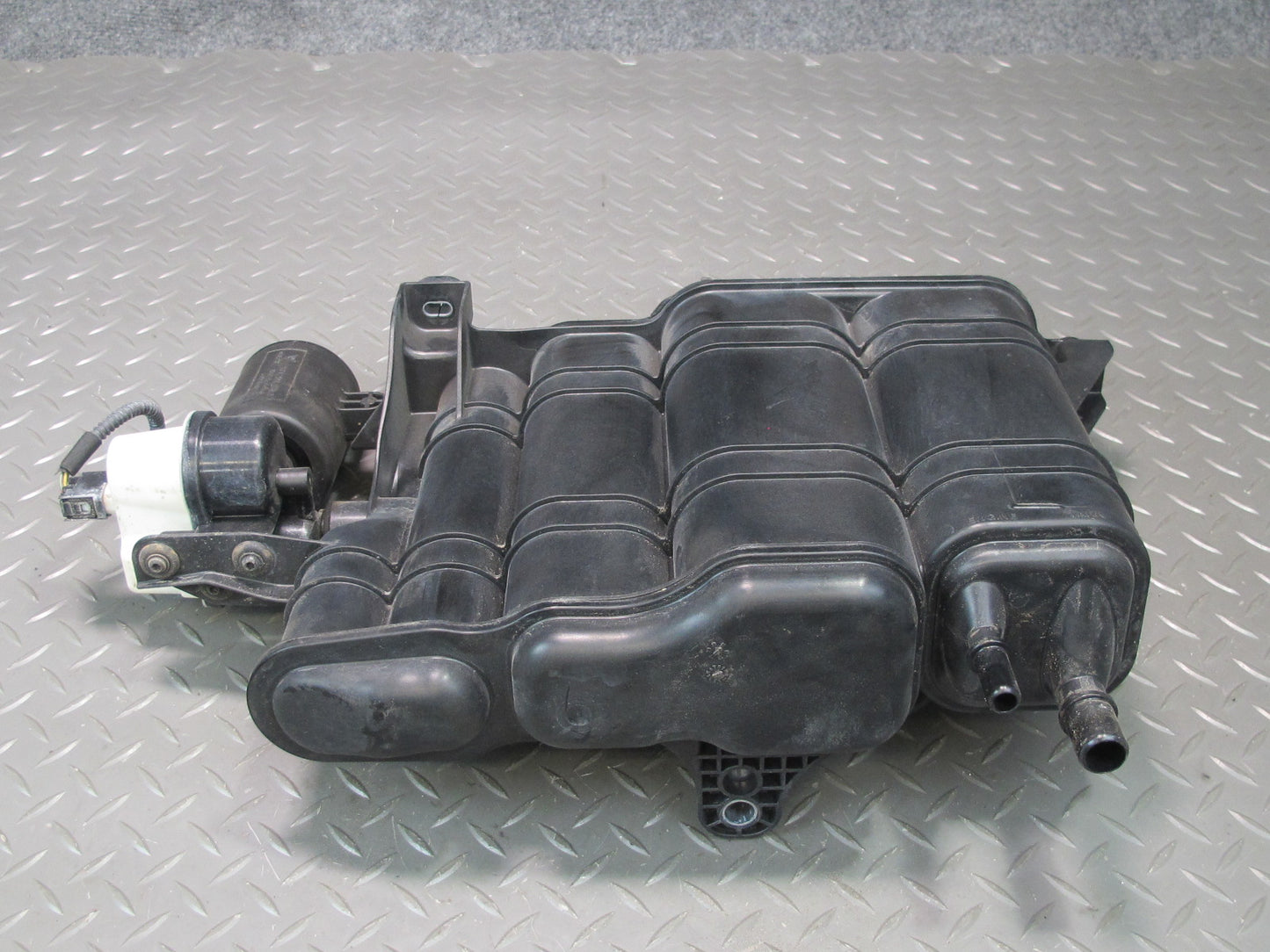 17-23 Porsche Panamera 971 Fuel Evap Vapor Charcoal Canister 971201805B